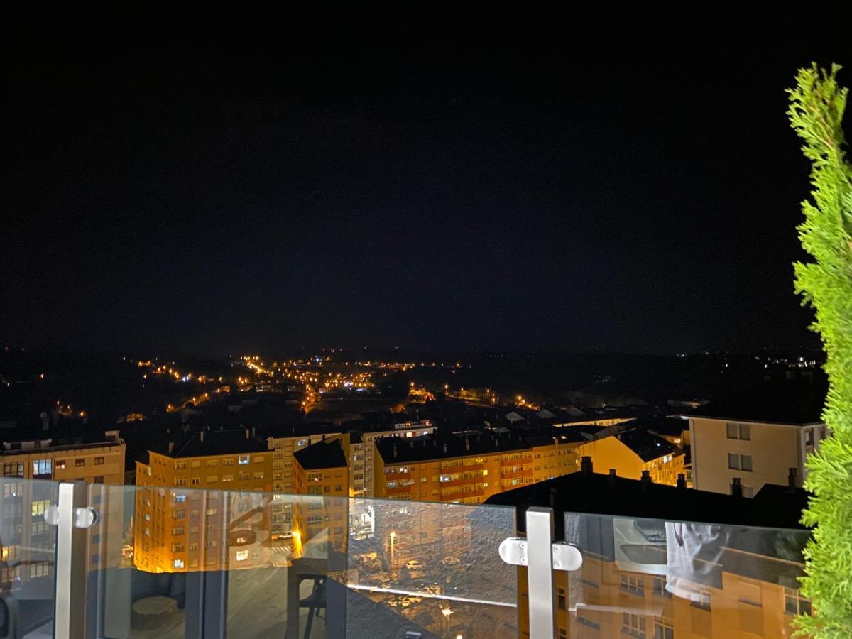 Siente Muralla Apartment